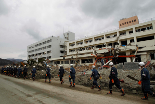 Illustration for article titled The Japan Quake's Most Powerful Photos (Updated)